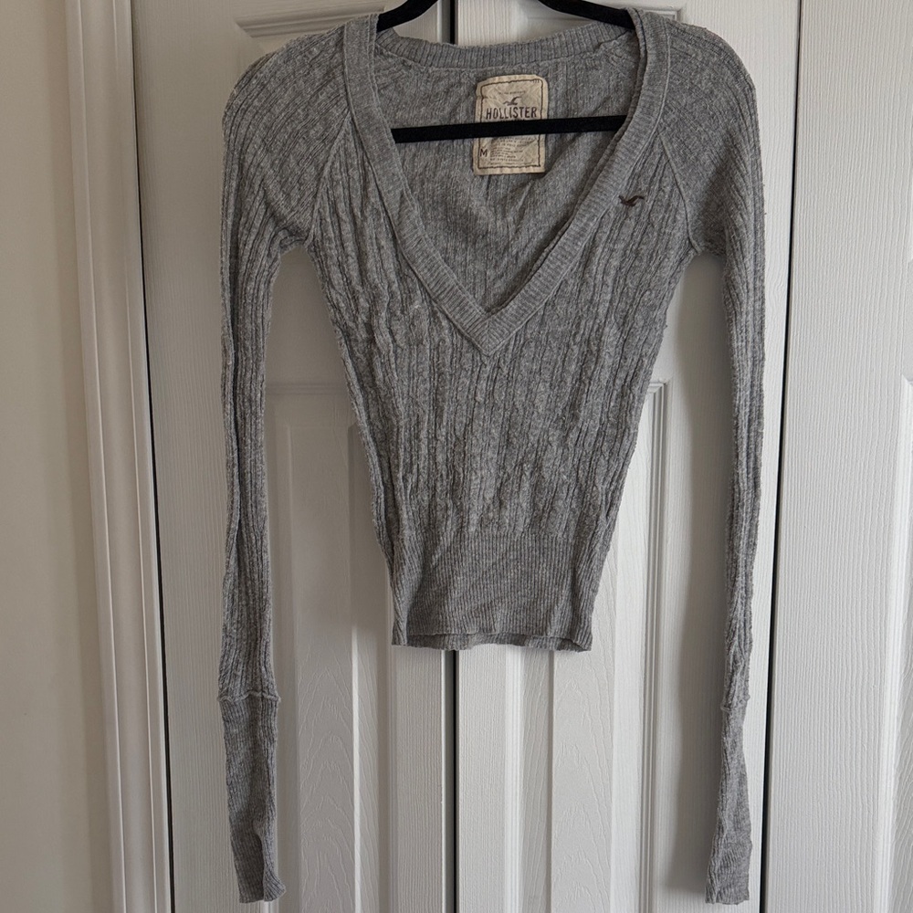 Y2K Vintage Hollister Light Gray Cable V-Neck Slim Sweater